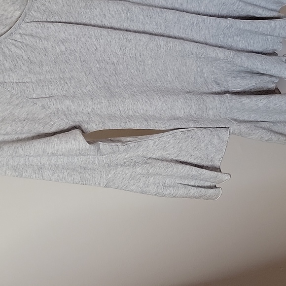 Chaser Gauzy Peplum Shirt - Picture 3 of 9